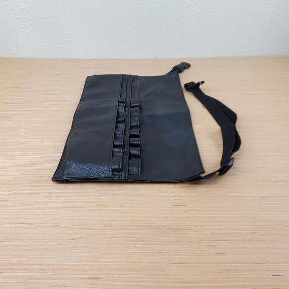 Snow White Adult Eyeshadow Palette 12 colors, FREE Makeup Brush Bag - Picture 5 of 6